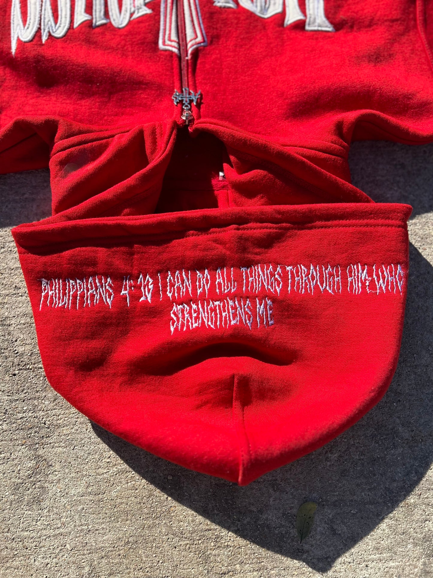 AMBITIOUSS "ŁÀ FŁÀMÉ" zip up hoodie Red.